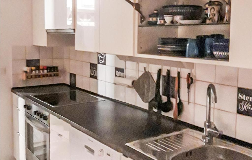 Awesome Apartment In Paulistrm With 1 Bedrooms photo 2