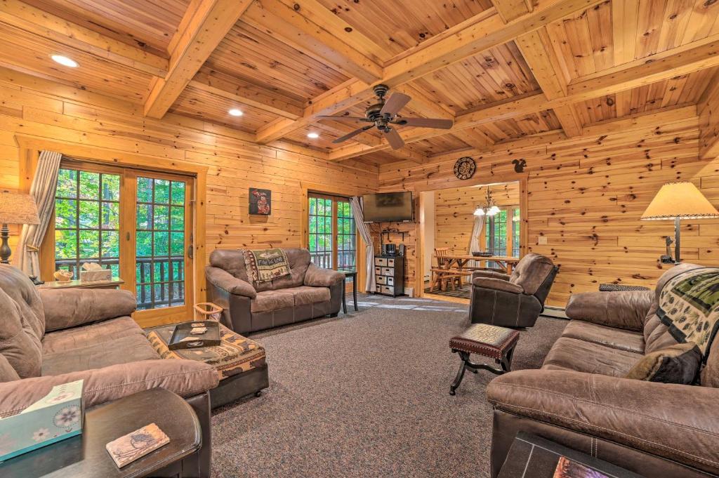 Dog-Friendly Gaylord Retreat Less Than 8 Mi to Town! photo 2