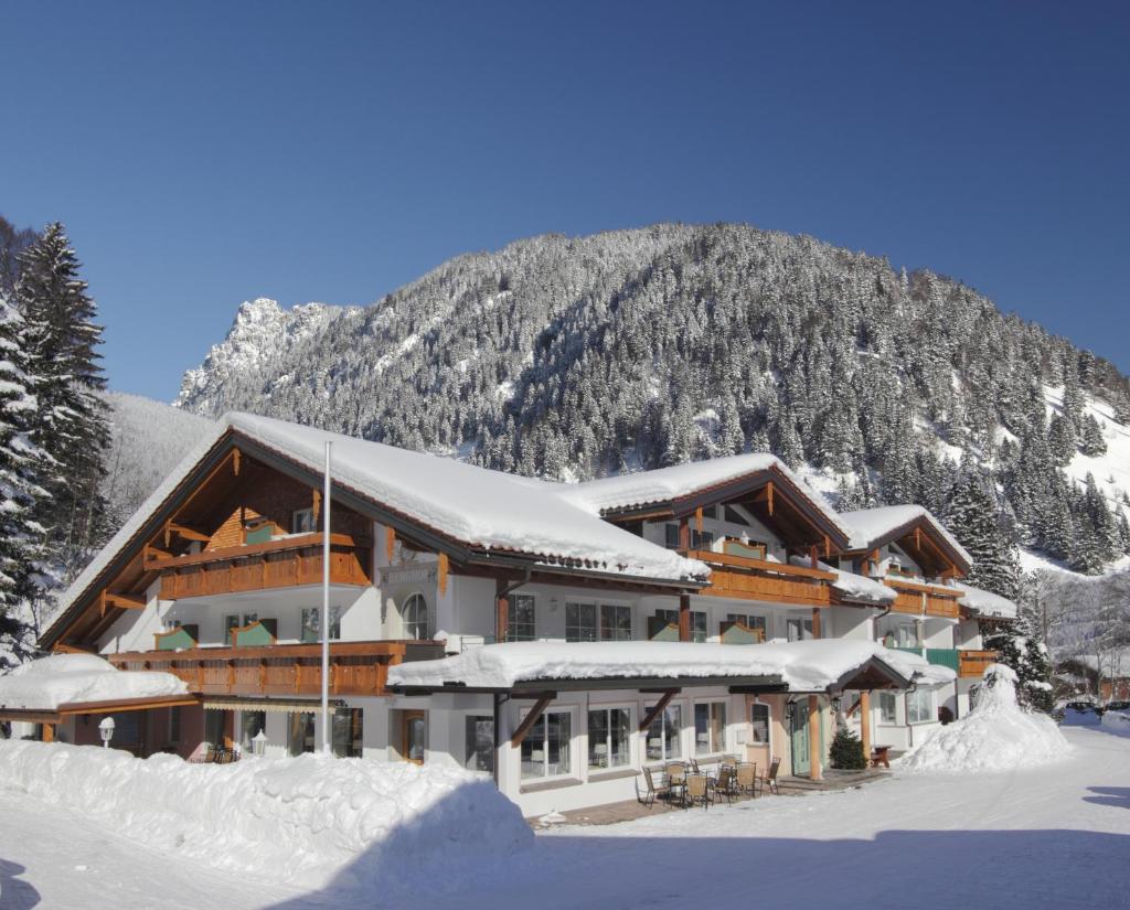Landhotel Berghof photo 4