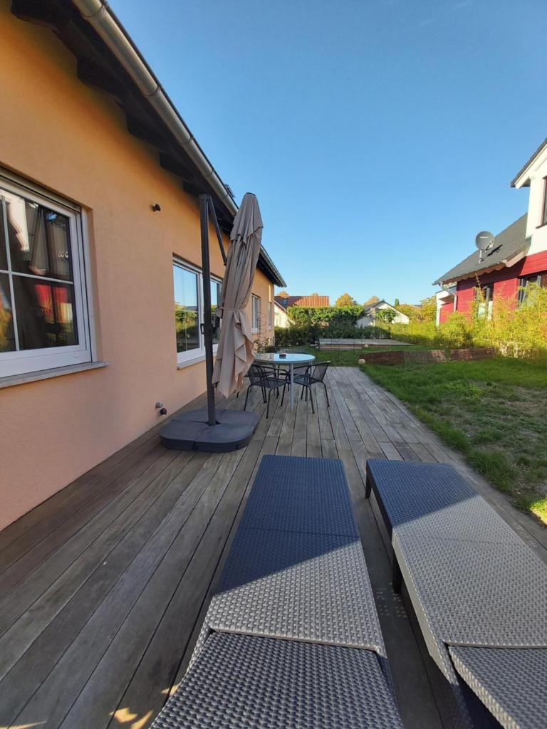Ferienwohnung mit Terrasse am Rosengarten photo 4