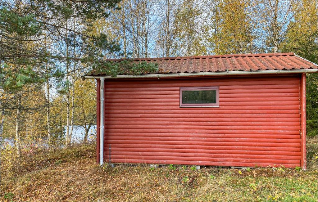 Cozy Home In Ambjrnarp With Kitchen photo 2