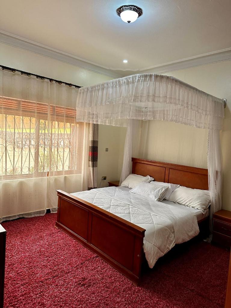Makanga Hill Suites photo 2