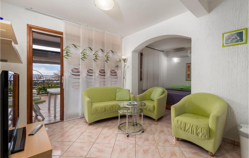 Stunning Apartment In Karlobag With 2 Bedrooms And Wifi photo 2