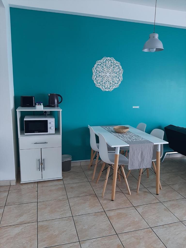Hermoso departamento en complejo residencial photo 3