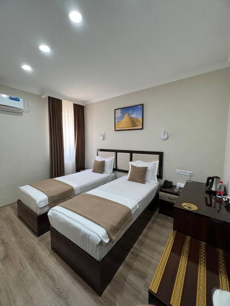 CRYSTAL HOTEL photo 1