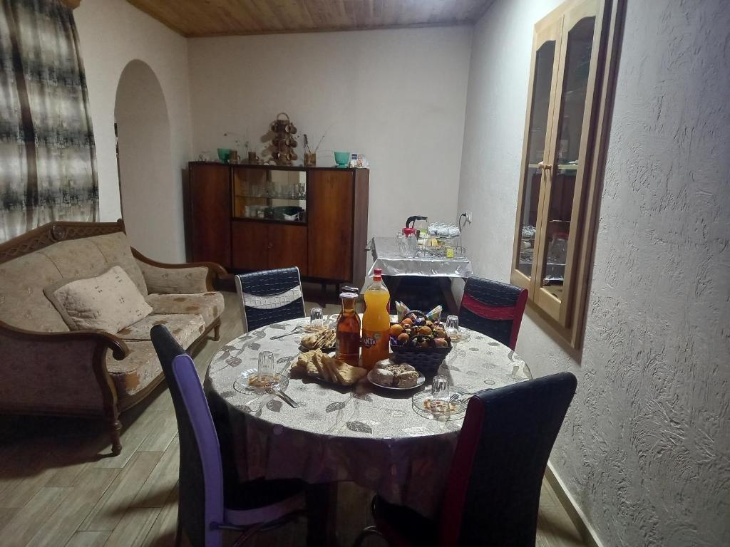 Spardishi tower photo 2