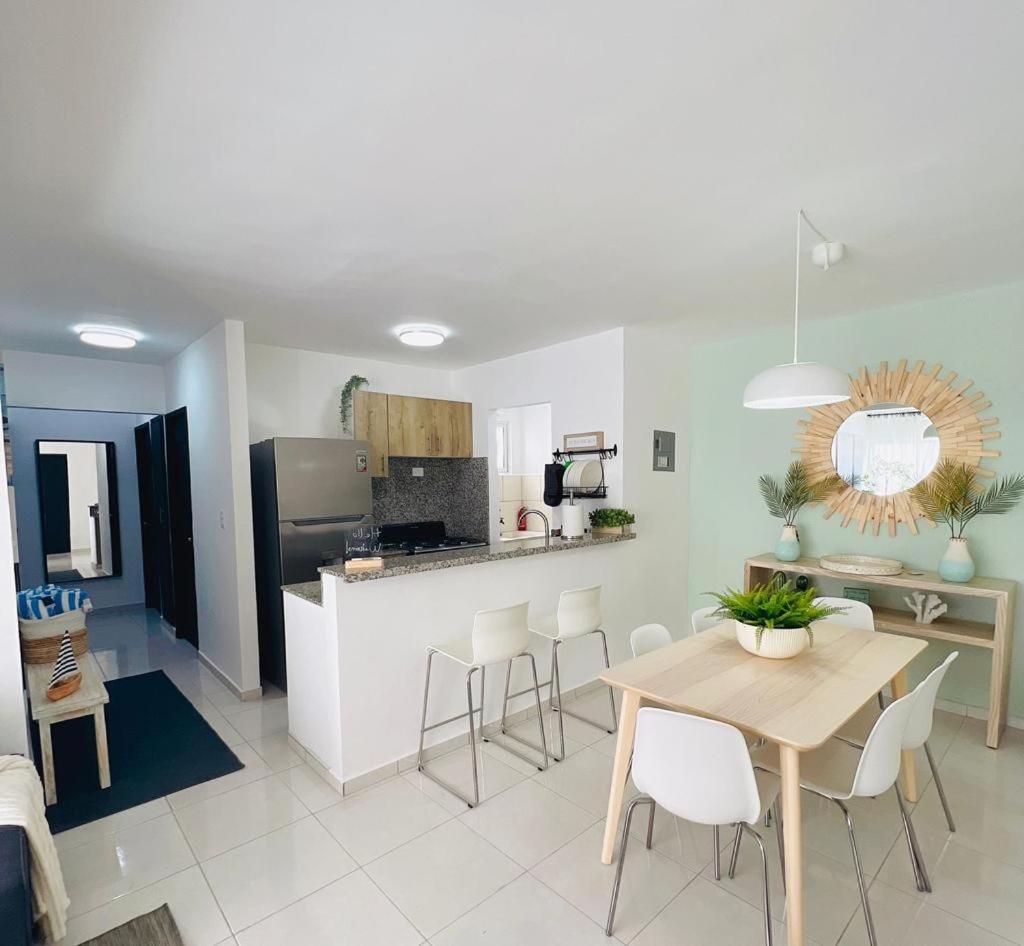 OASIS CONDO with POOL photo 4