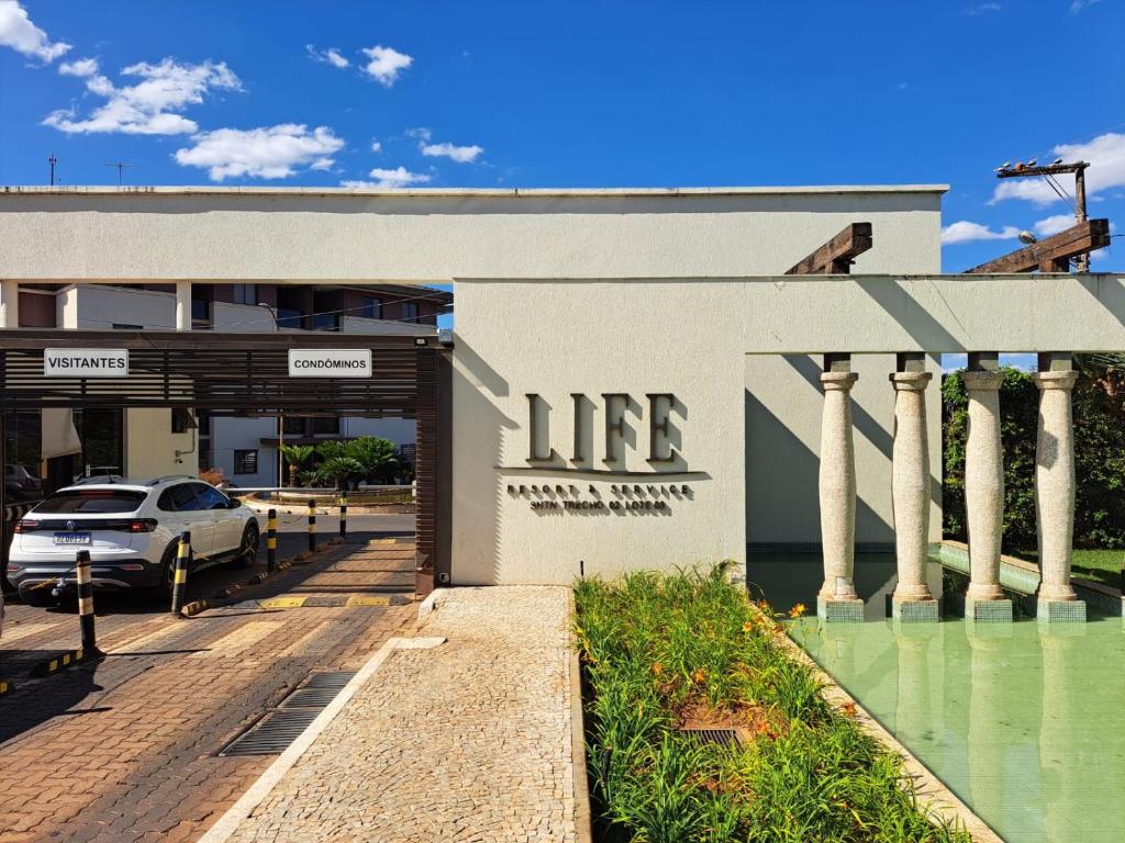 Life Resort Flat - Torre F - Beira do lago photo 1