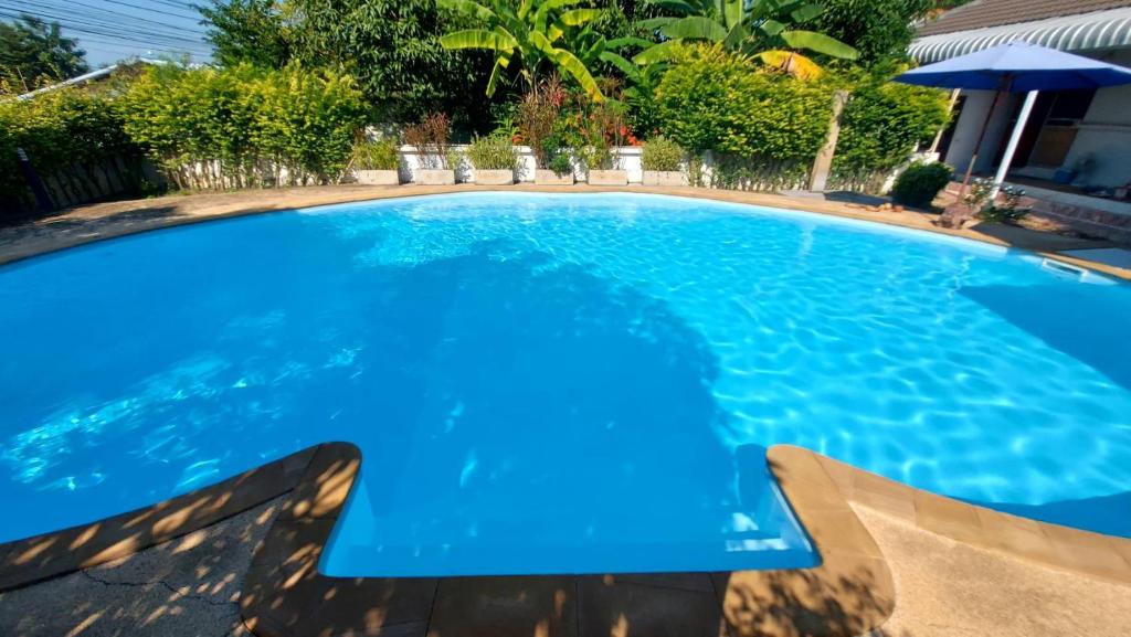 Nuch's Apple Guest House photo 3