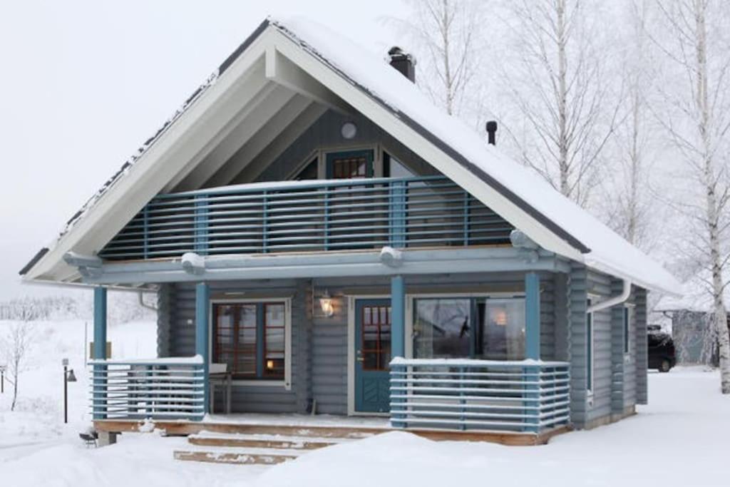 Villa Laakson Helmi 1 с камином, сауной, SPA, на берегу озера photo 1