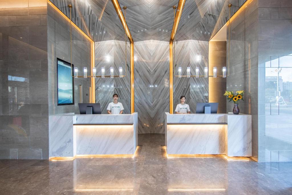 Atour Hotel Xiaolan Zhongshan photo 1
