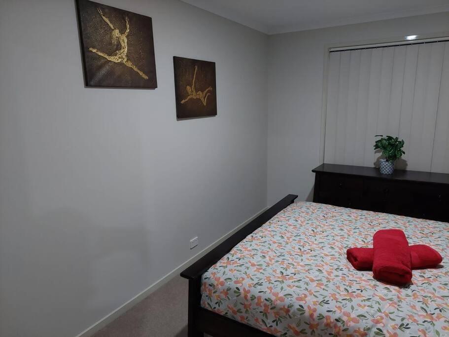 Beautiful home in Harrison with 5 Bedrooms
