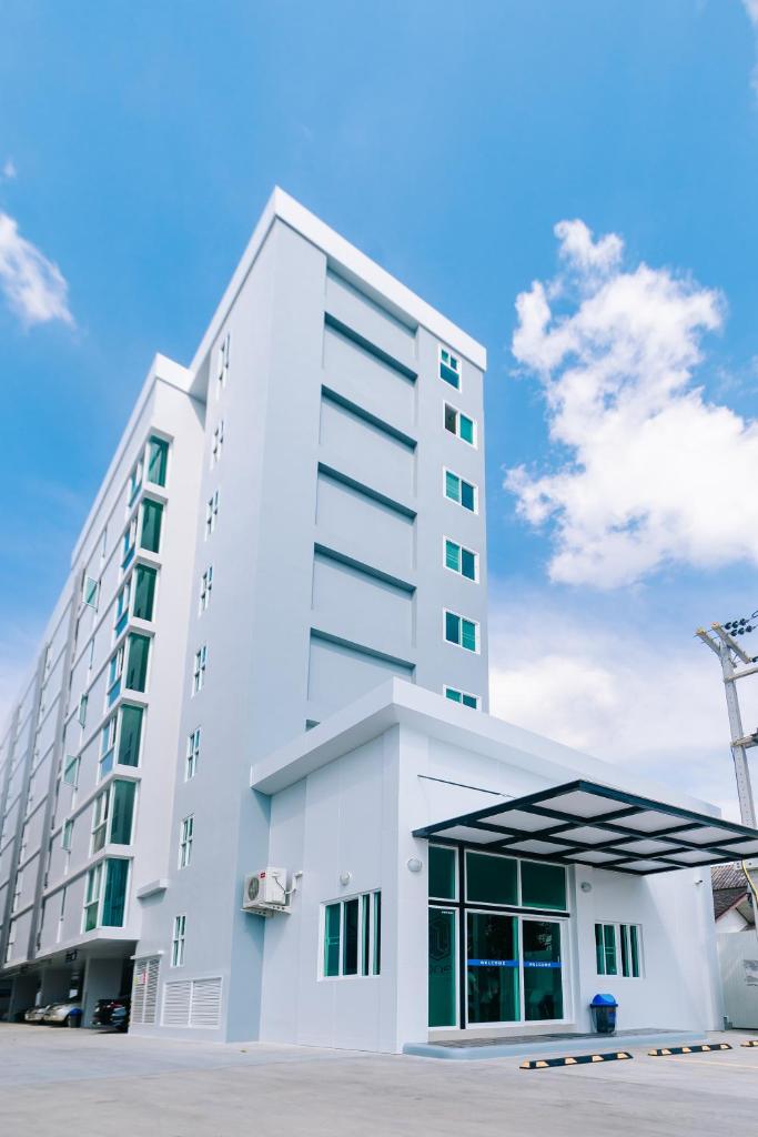 วัน บัดเจท เชียงราย ซอยสวรรค์ One Budget Chiangrai Soi Sawan