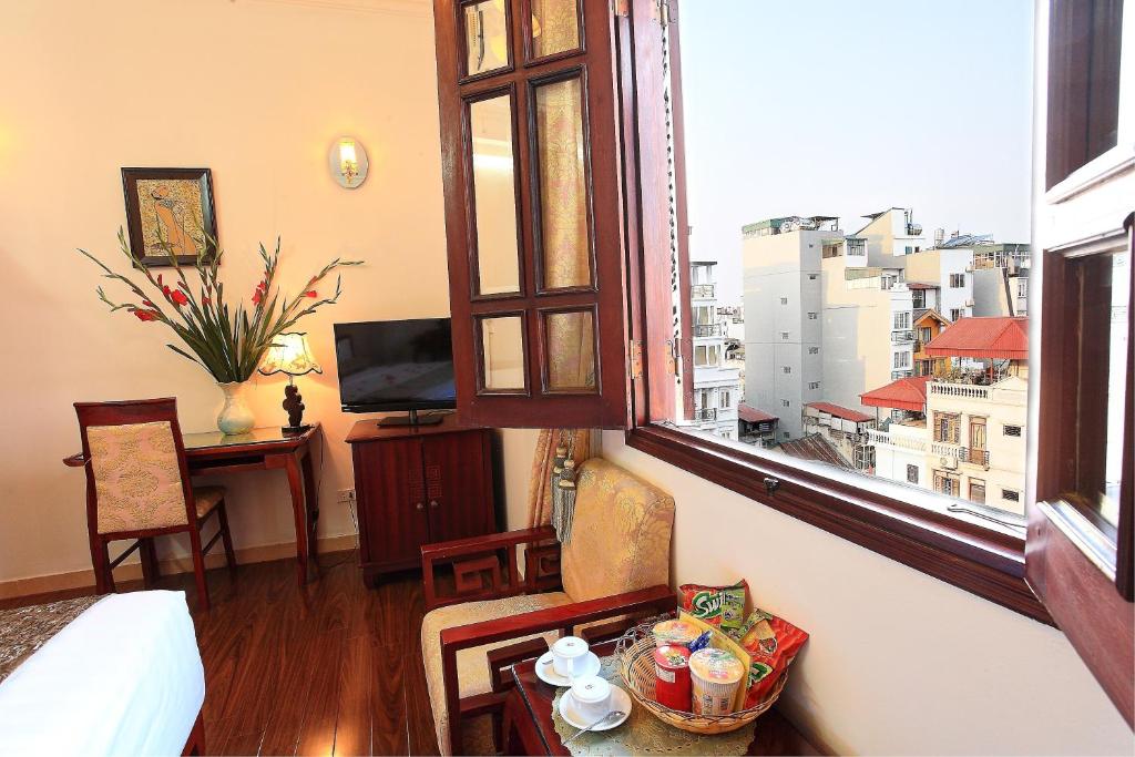 Двухместный (Улучшенный двухместный номер с 1 кроватью), Hanoi Luxury Hotel