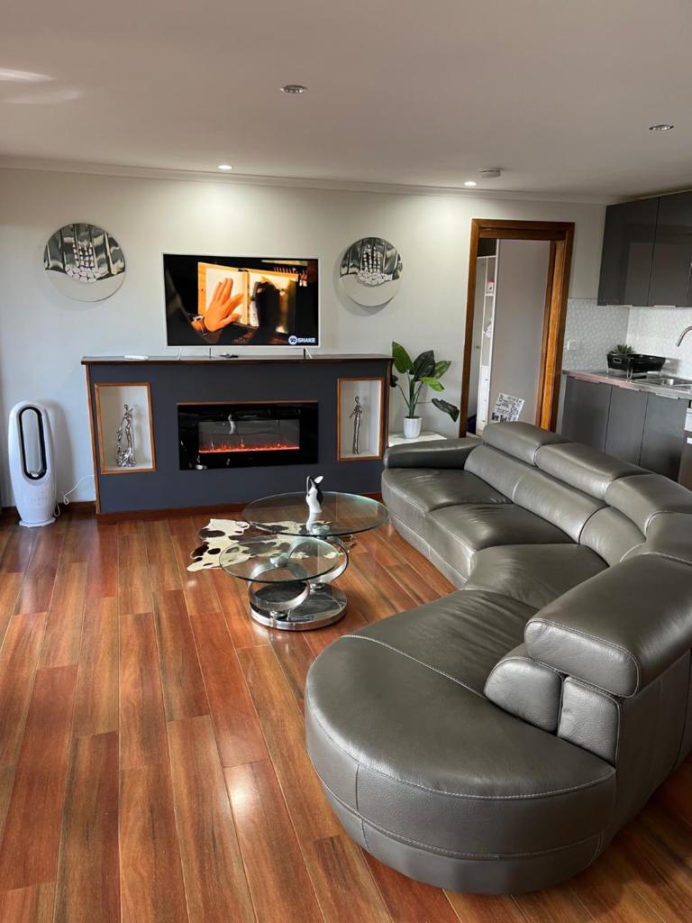 Palm beach Sydney, Modern home with water view photo 4