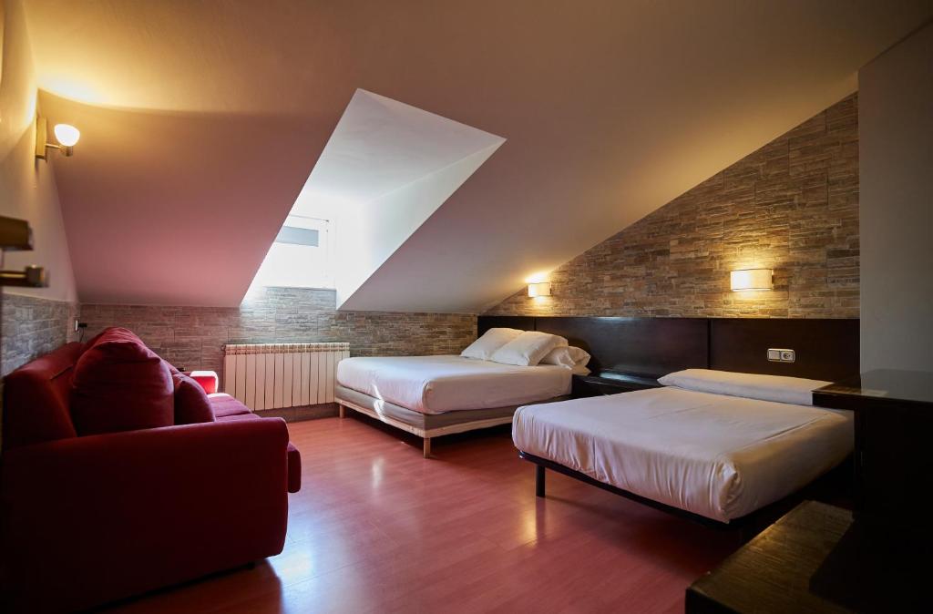 Hotel Villalegre photo 2