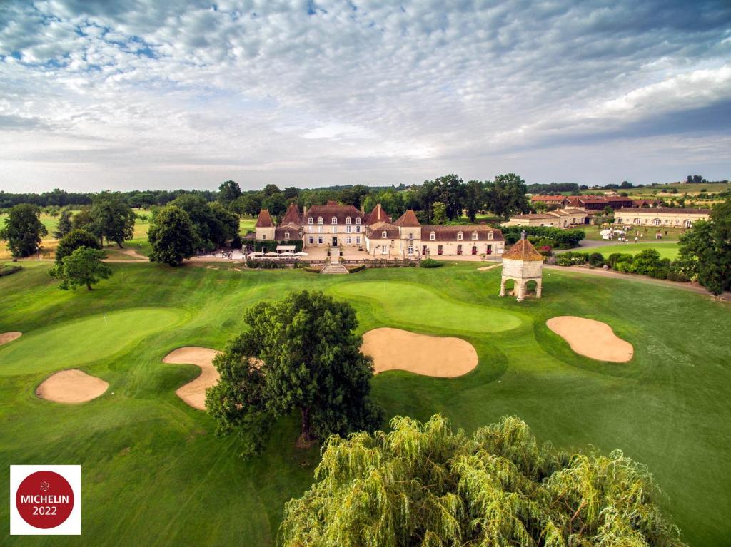 Château des Vigiers photo 1
