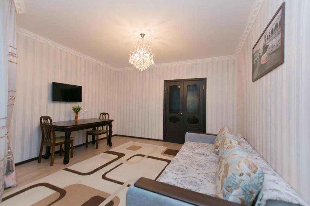 Warm apartment photo 3
