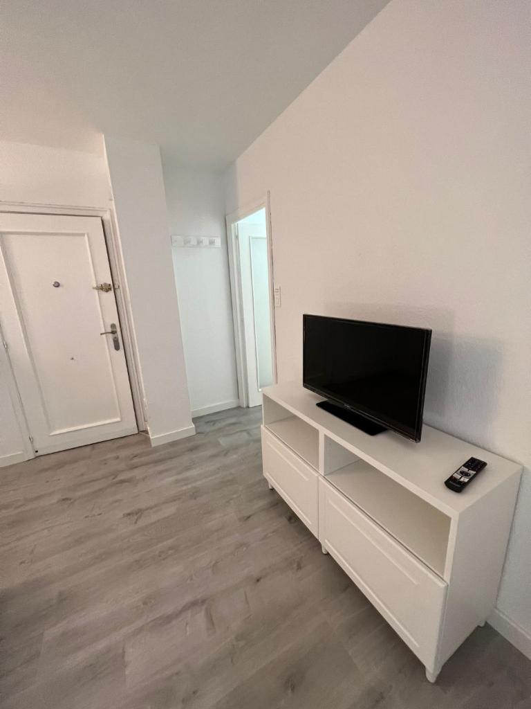 Apartamento 1 dormitorio cerca hospitales photo 4