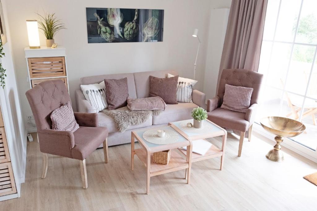 fewo1846 Strandresidenz Wassersleben - OstseeNest - modernes Studioapartment mit Balkon am Strand photo 1