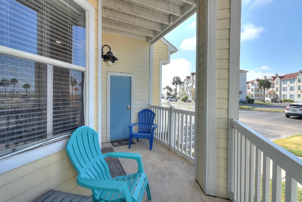 Beach Club 174 photo 2