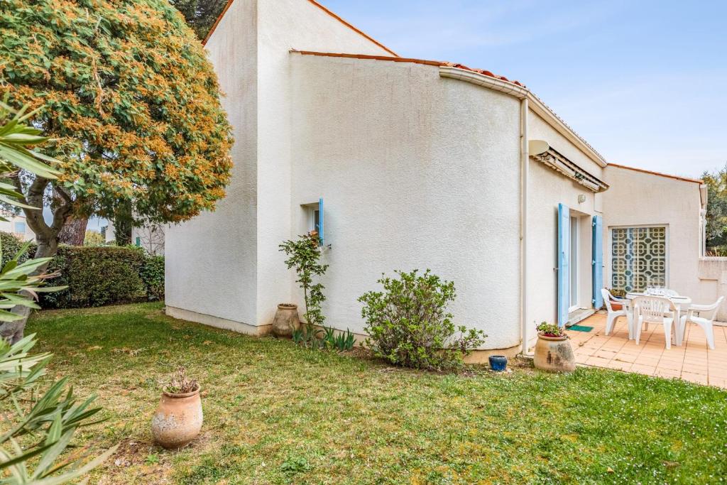 Wonderful house with a nice terrasse in Oléron - Welkeys photo 2
