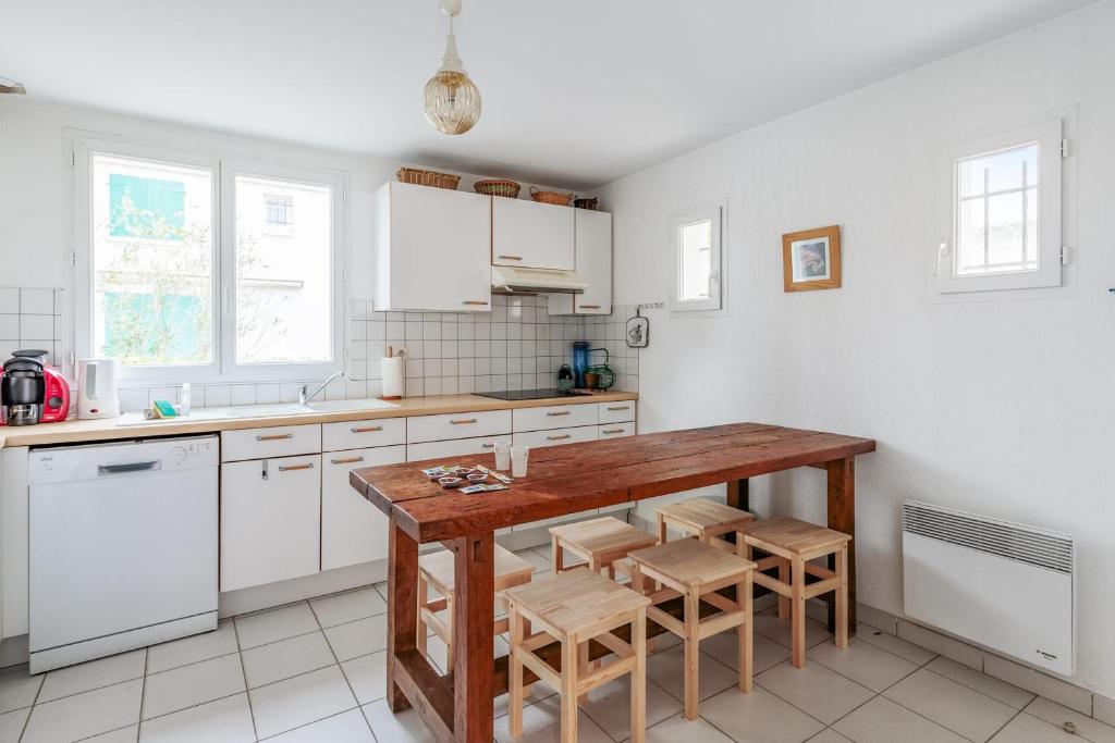 Wonderful house with a nice terrasse in Oléron - Welkeys photo 4