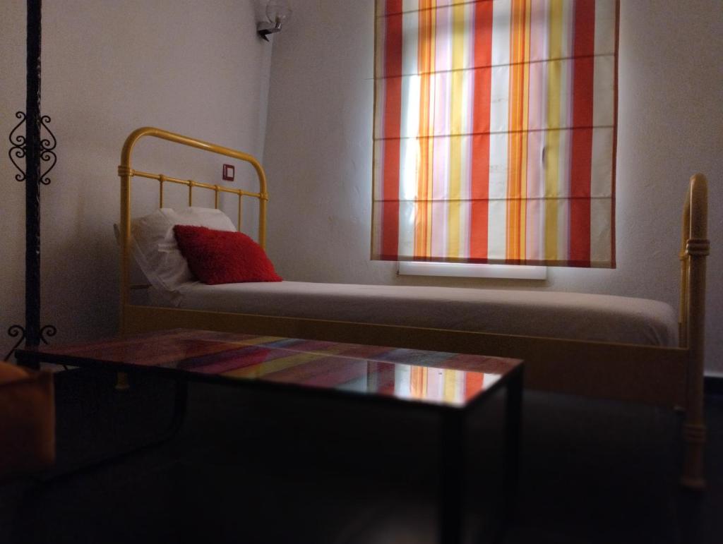 Hostal Valencia - private room with bathroom photo 1