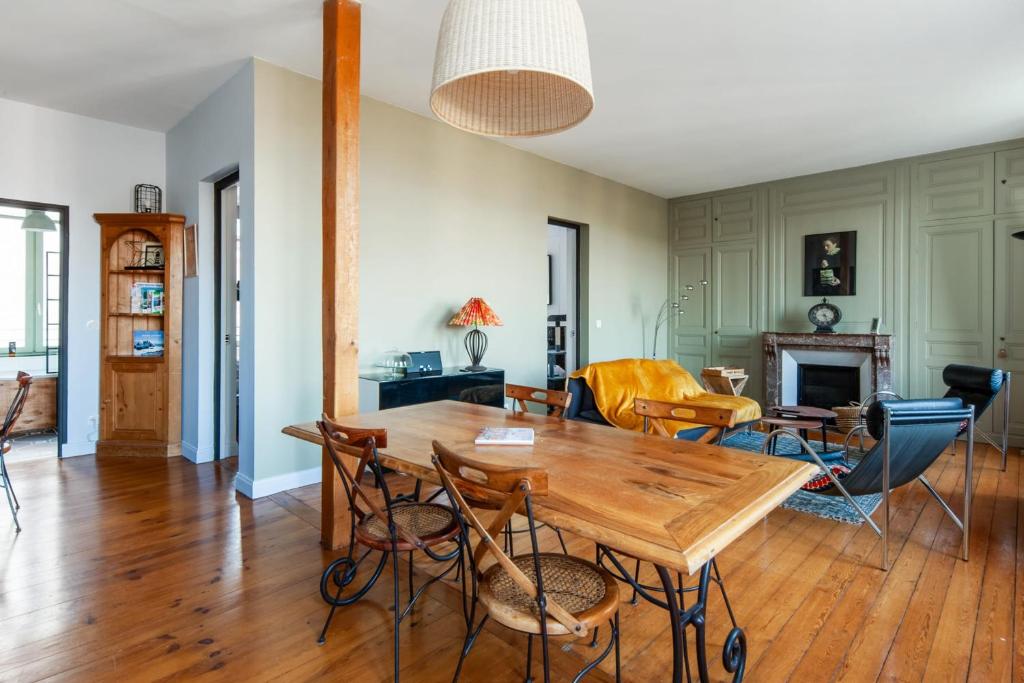 Beautiful flat with exceptional view in Honfleur - Welkeys photo 1