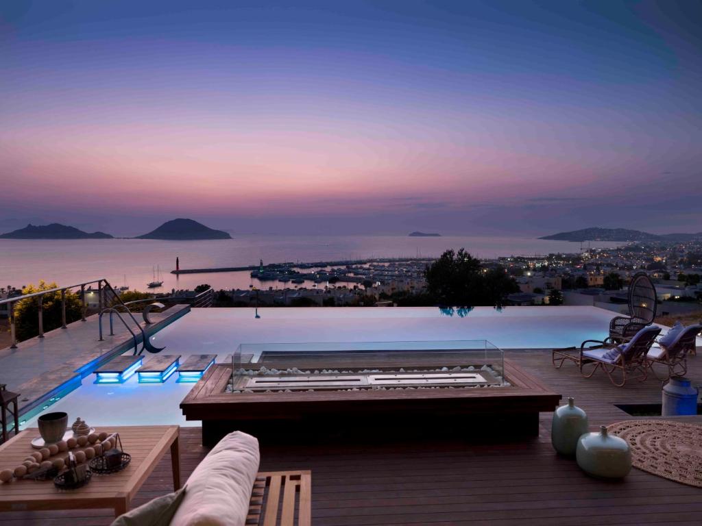 Marinhill Mandarin High Luxury Villa
