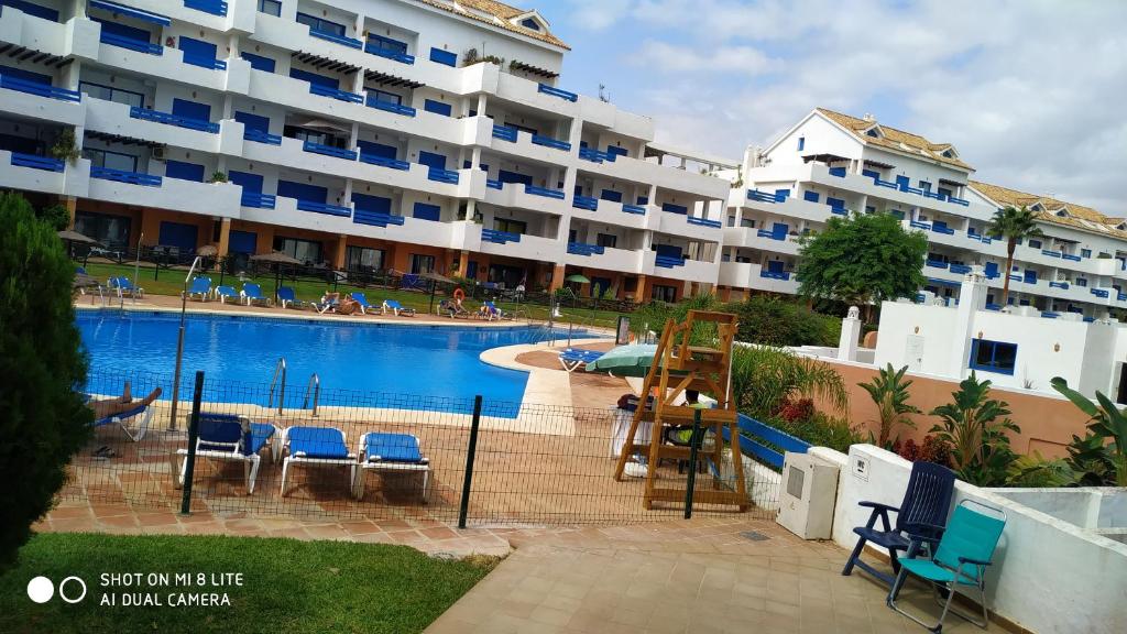 Residencial La Duquesa Suites Golf & Gardens