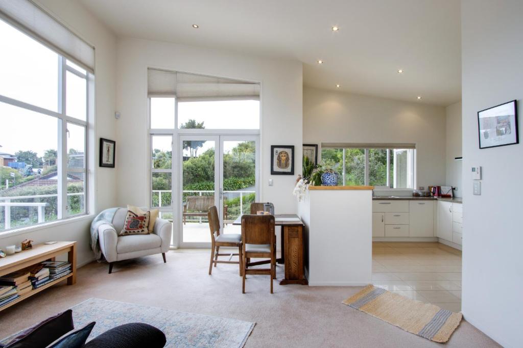 Havelock Wine Down - Havelock North Holiday Home photo 4