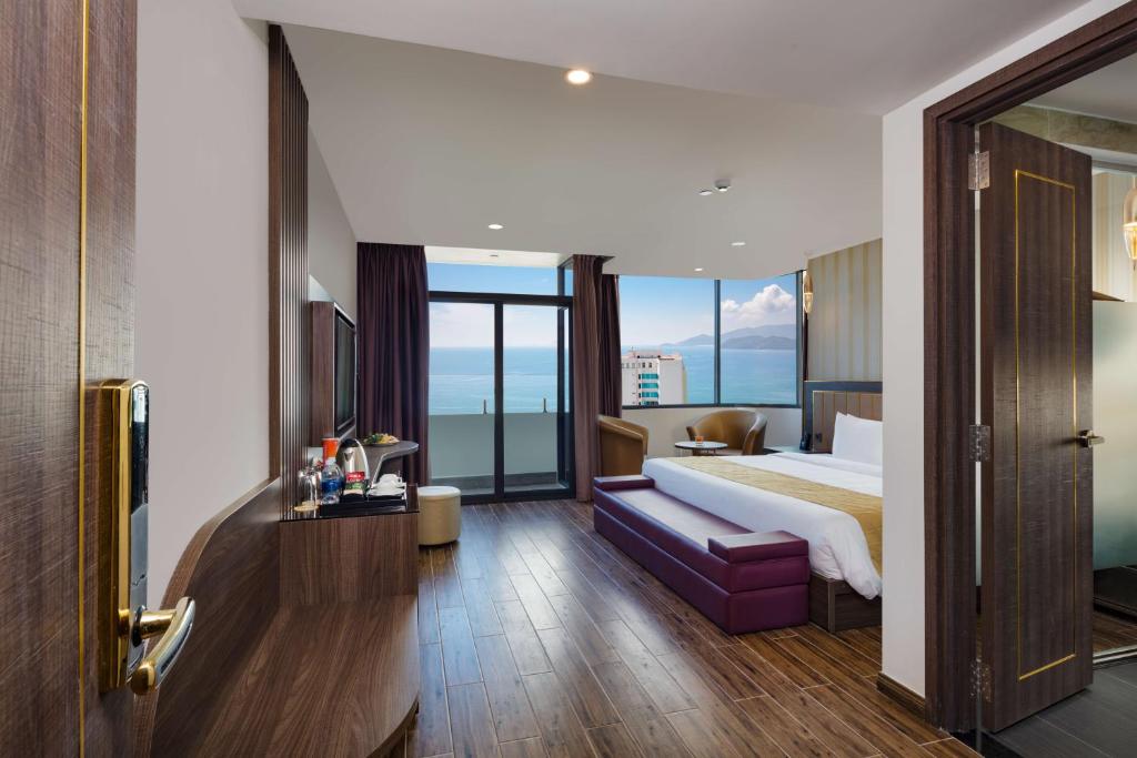 V Hotel Nha Trang