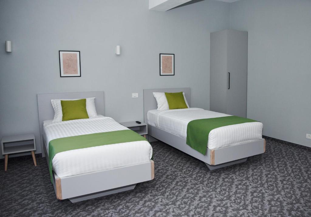 Astra Hotel photo 2
