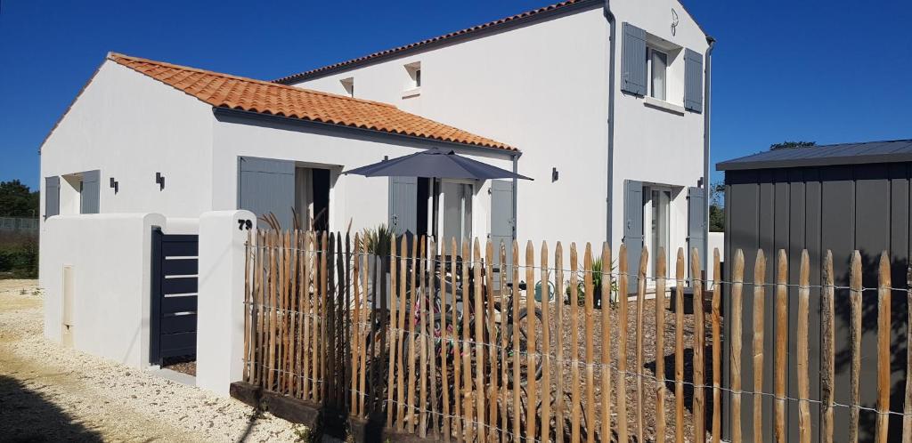 Jolie maison neuve au calme et proche de la plage