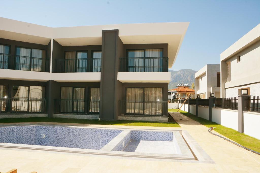 LUXURY SUITS and APARTS KEMER photo 3