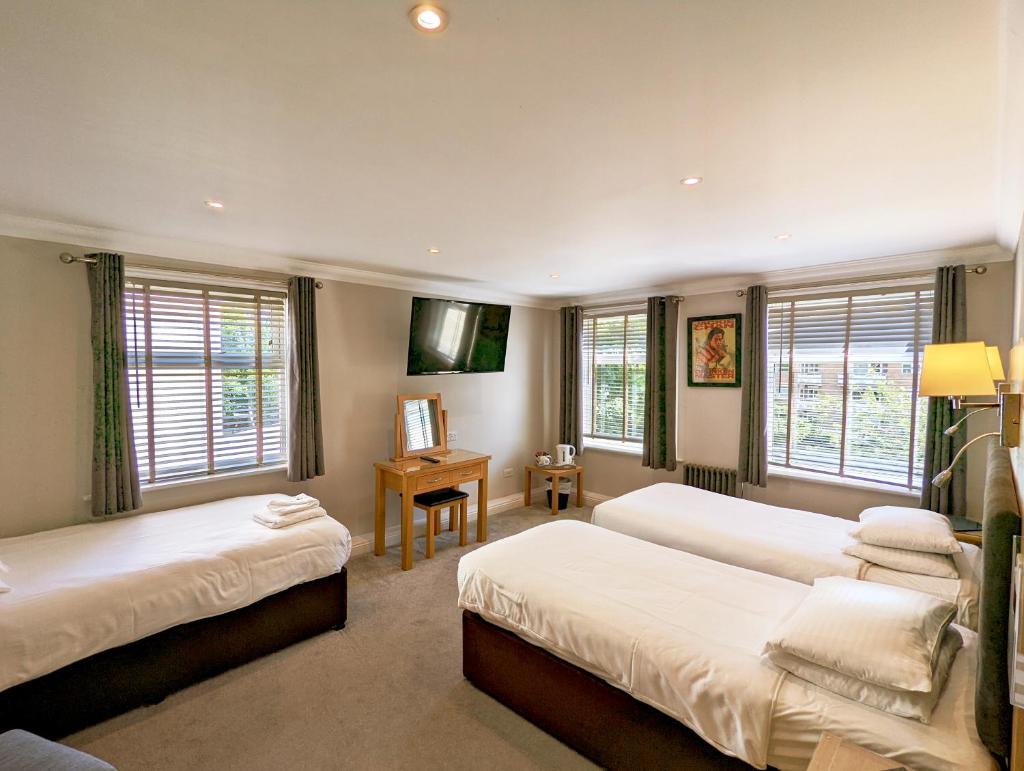 Hotel Celebrity Bournemouth East Cliff by Villare Hotels Room Type - Superior Triple Room