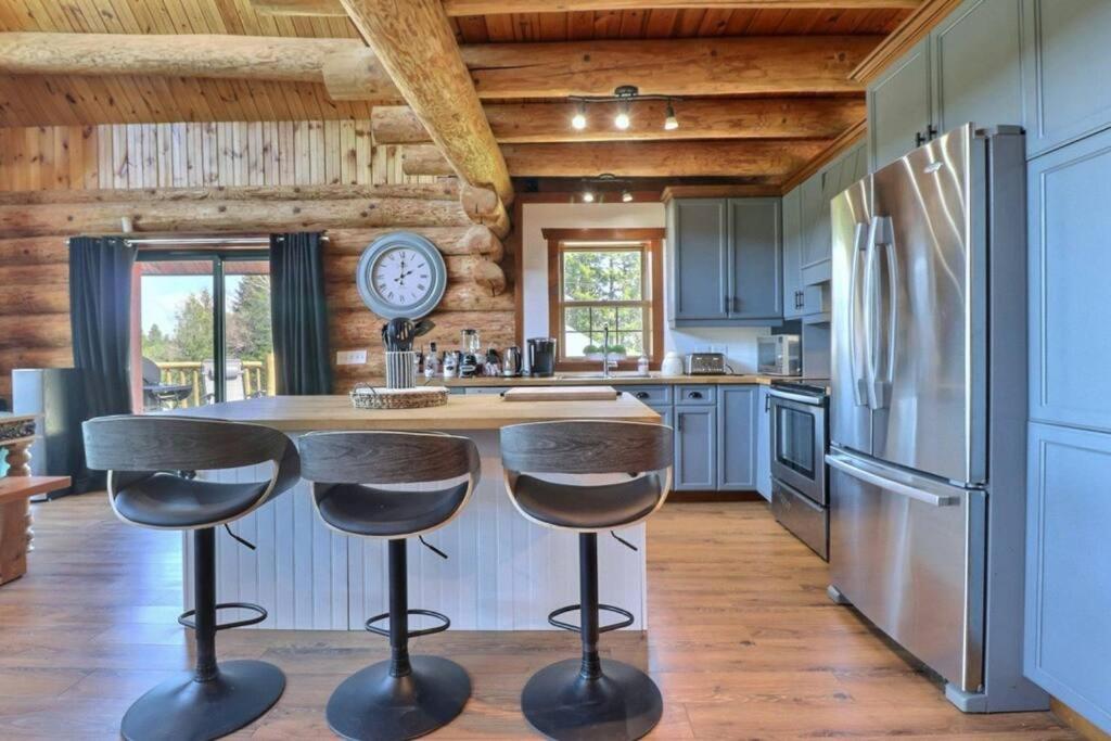 Chalet en bois rond photo 3