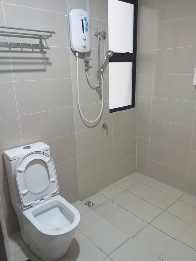 Labuan Paragon Apartment - 3 rooms photo 4