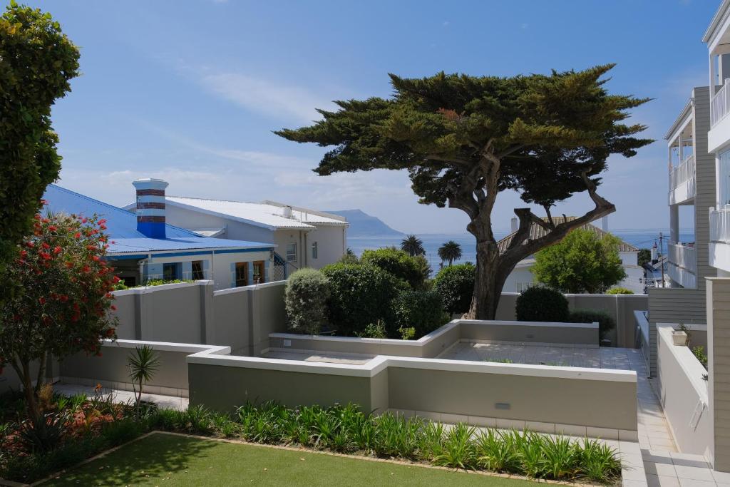 Seaforth Terrace photo 1