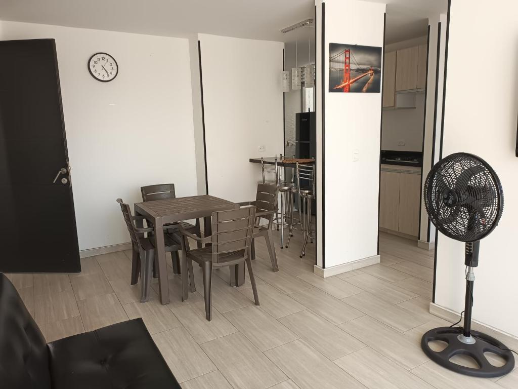 Apartamento en Reserva del Peñon Girardot. photo 4