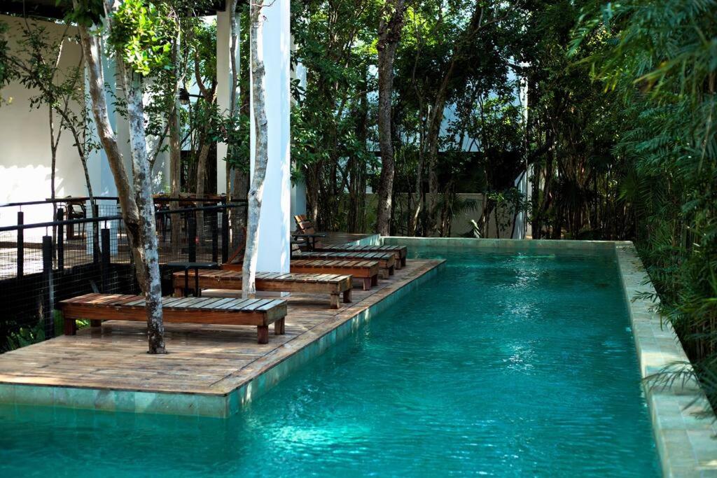 Jungle townhouse 4BR for 9 guests, Chef,Spa and Private plunge pool photo 2