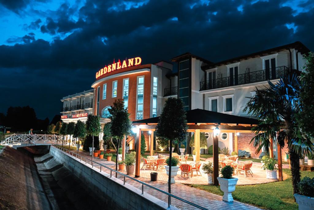 Gardenland Resort photo 2