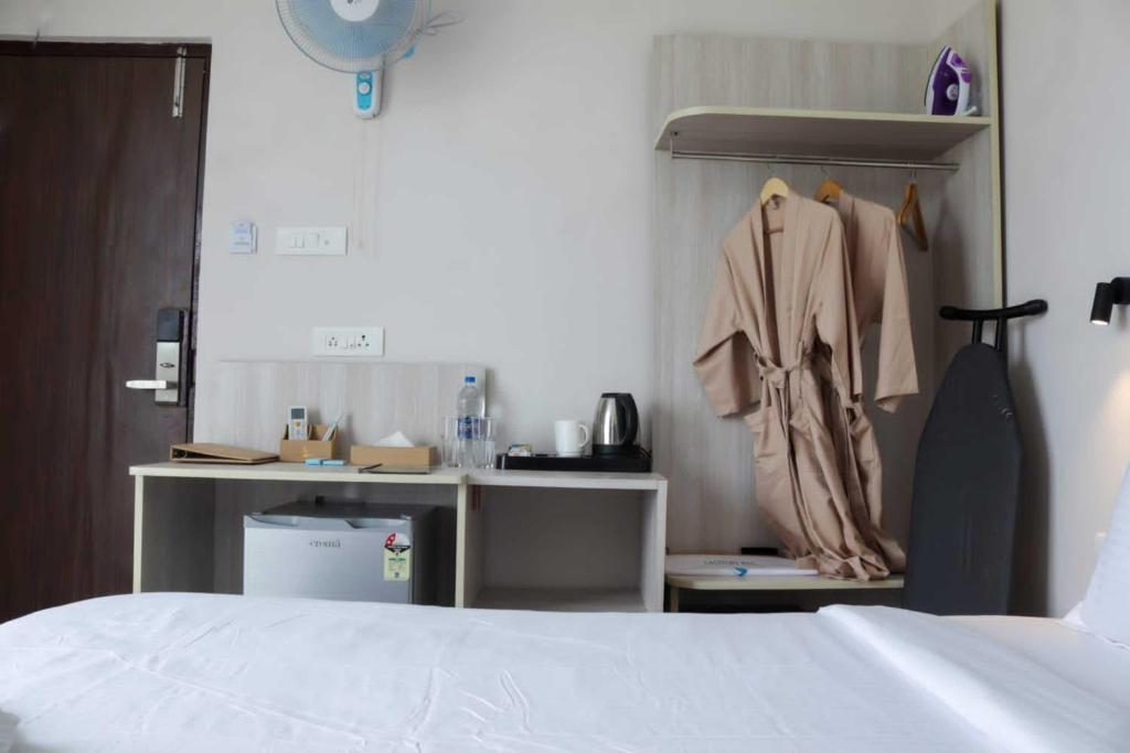 Sandbanks Beach Resort photo 3