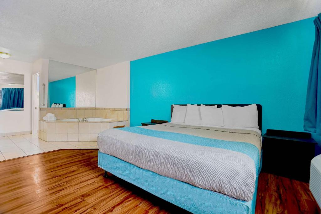 Motel 6-Fort Bragg, CA photo 4