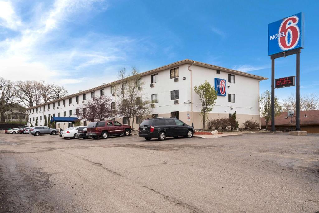 Motel 6-Saint Paul, MN - I-94 photo 2
