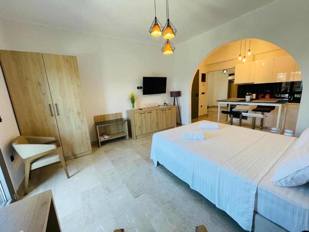 XENIOS SUITES photo 3