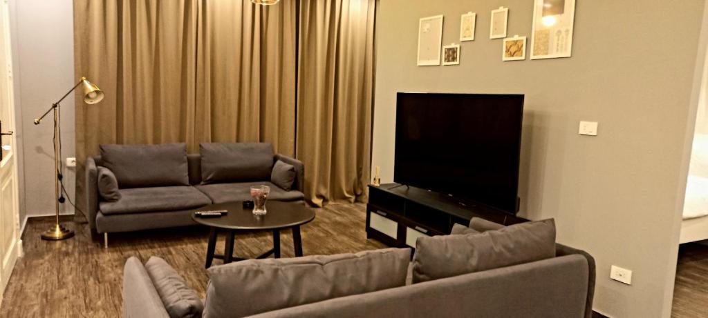 Elite Corner Apartment photo 4
