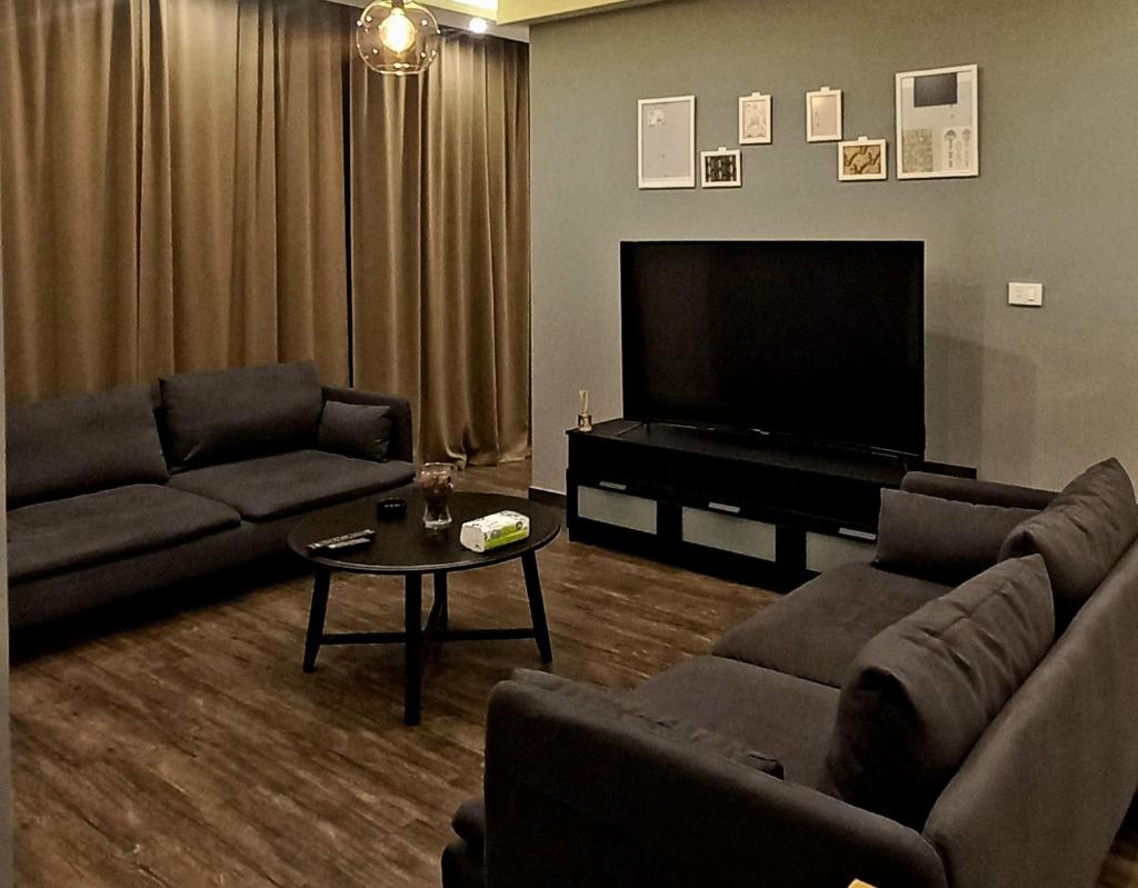 Elite Corner Apartment photo 2