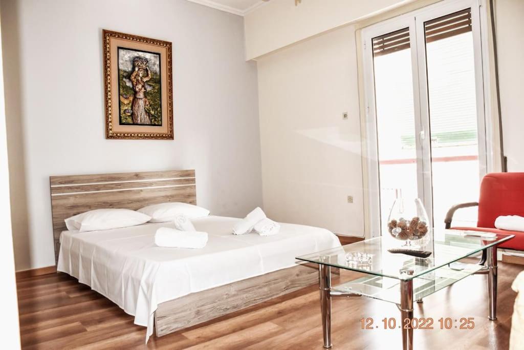 Athens Central 3BD Apartment next to Metro Luxury Room Type - Superior Apartment